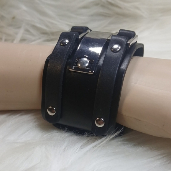 Paparazzi Black Bracelet with Silver Details Urban And Rock Men - Picture 2 of 9